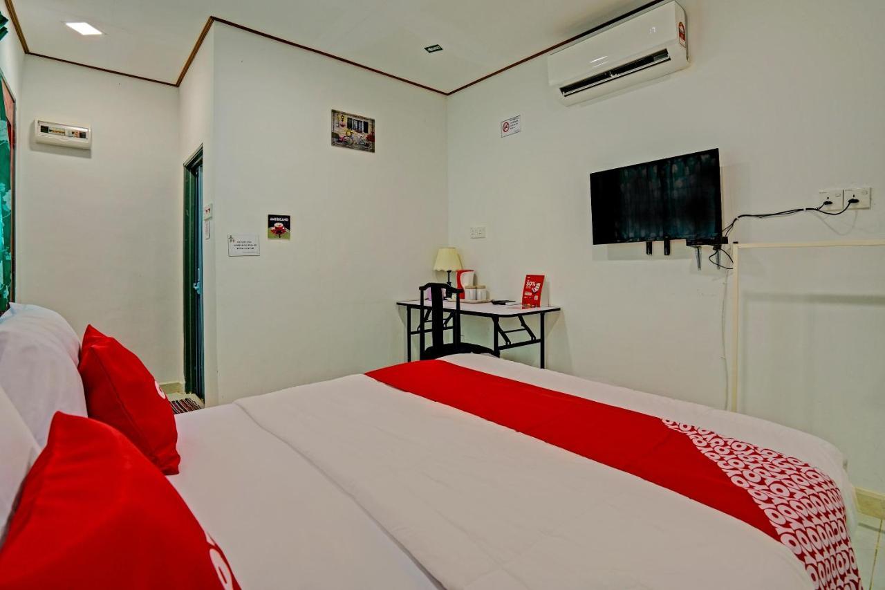 Capital O 90423 Teratai Chalet 호텔 Kampong Raja 외부 사진