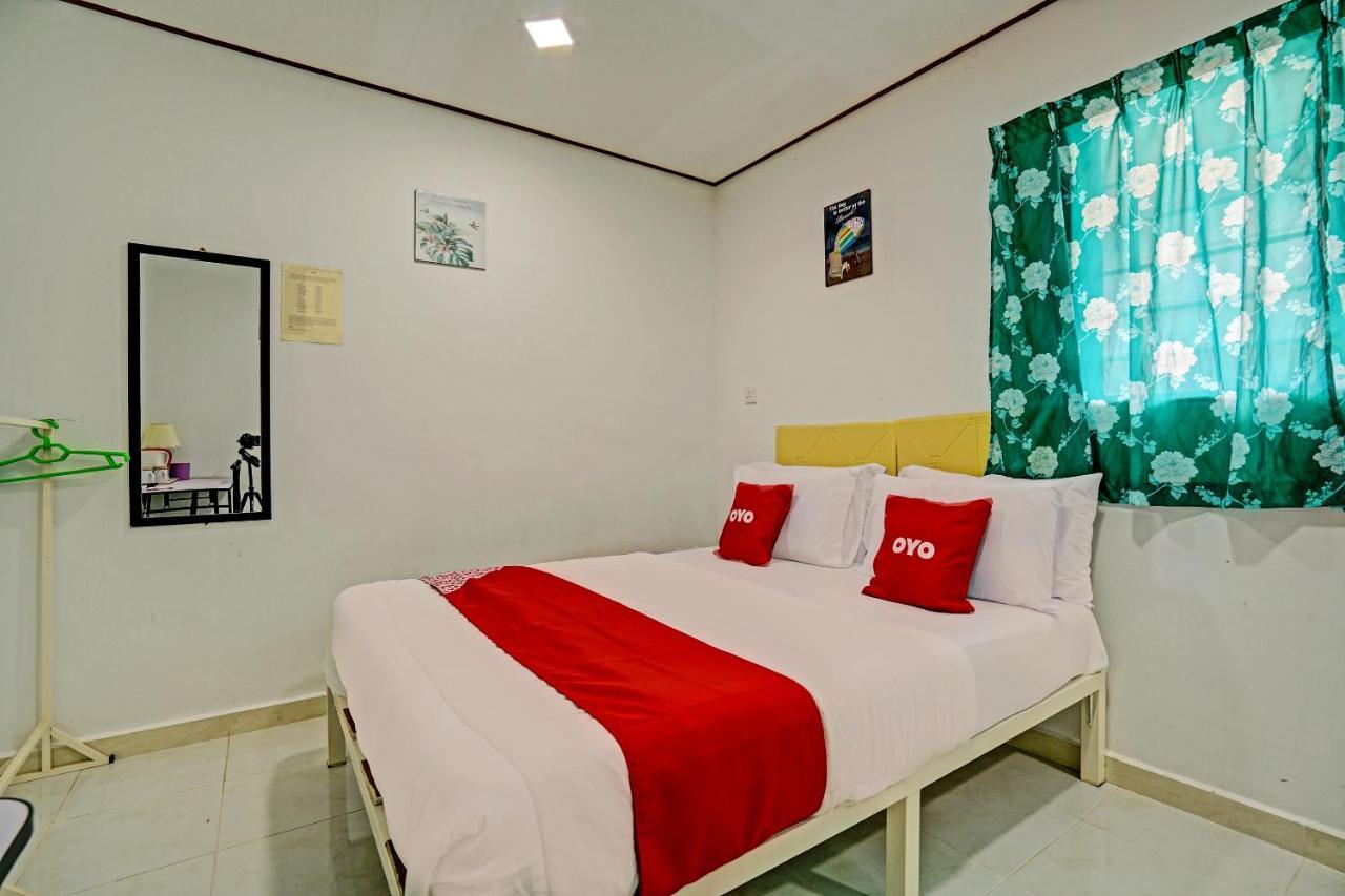 Capital O 90423 Teratai Chalet 호텔 Kampong Raja 외부 사진